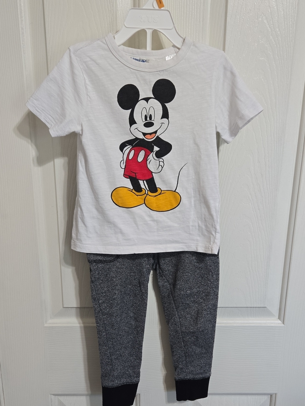 H&M white mickey mouse shirt and grey jogger pants outfit